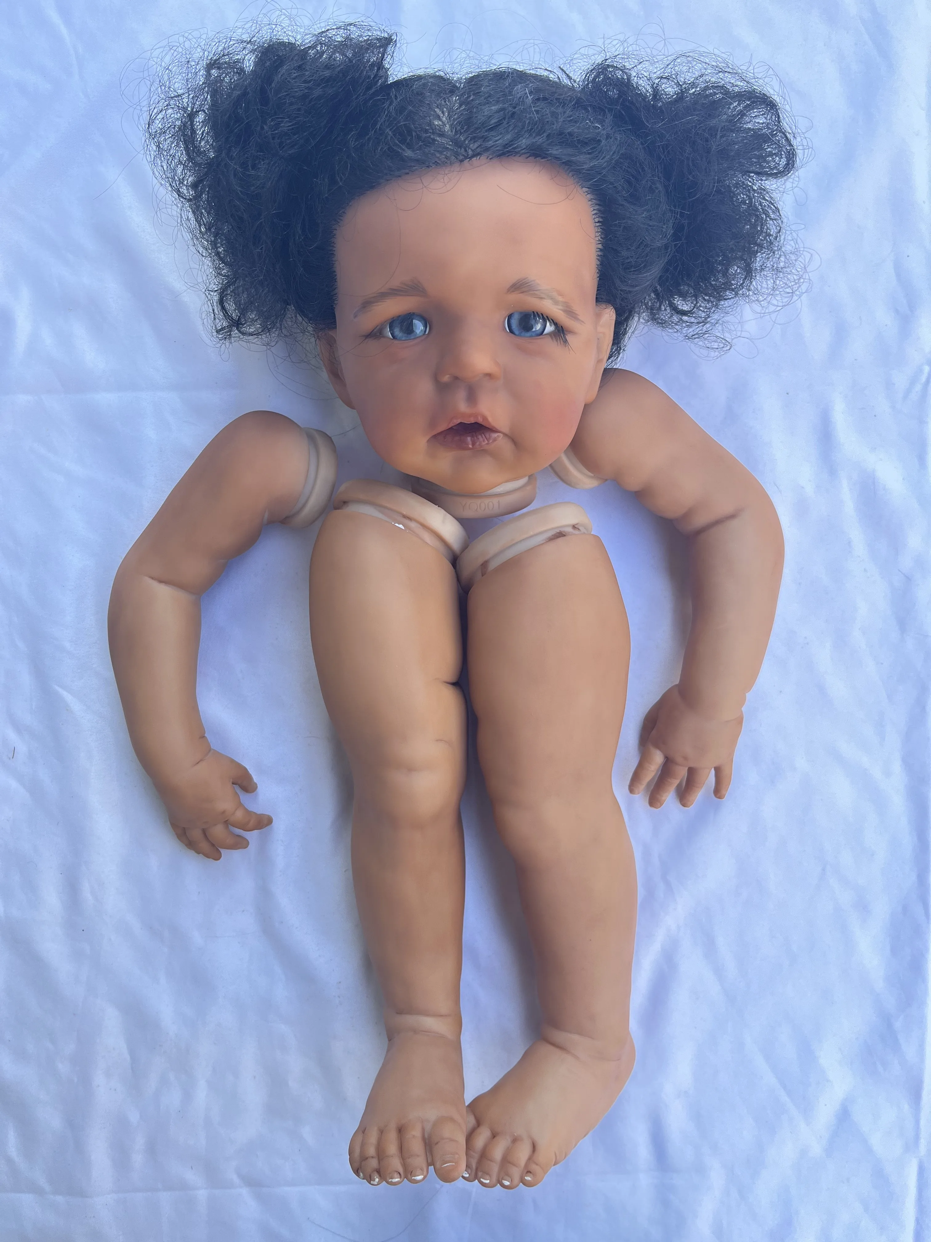 FBBD Настроила Ограниченную Поставку 25-дюймового Reborn Baby Sandie Dark Skin Painted Kit DIY Part Реальные Фотографии С одним Стоящим Тканевым Корпусом