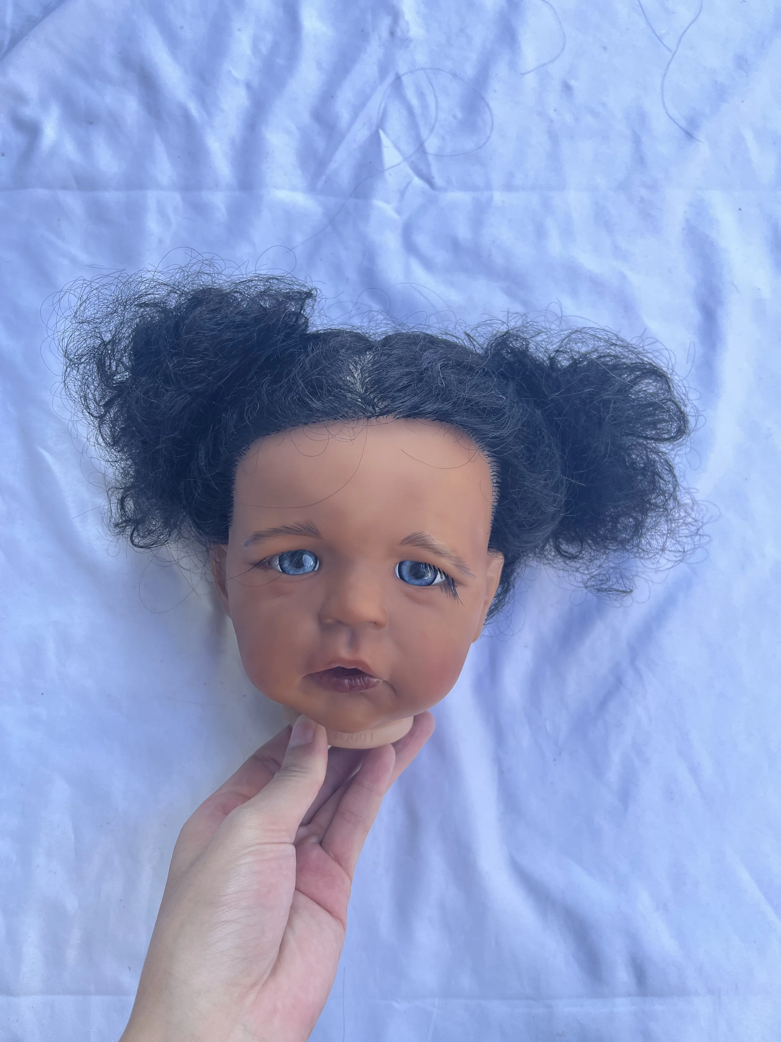FBBD Настроила Ограниченную Поставку 25-дюймового Reborn Baby Sandie Dark Skin Painted Kit DIY Part Реальные Фотографии С одним Стоящим Тканевым Корпусом